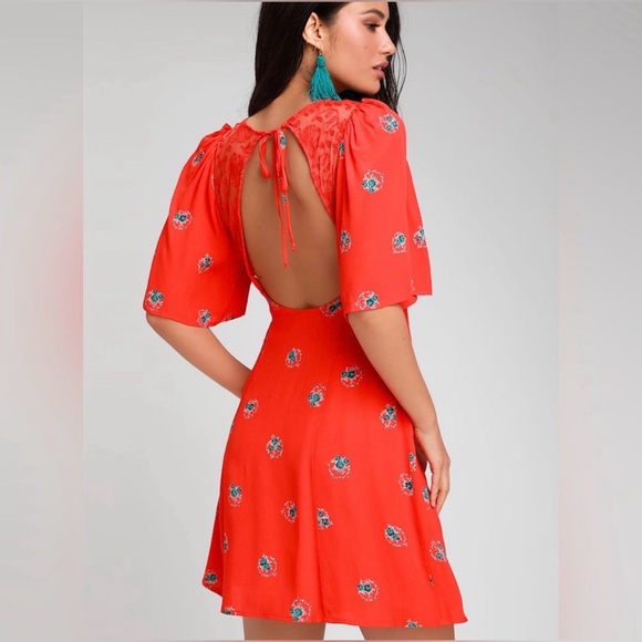 NWT MOCKINGBIRD RED COMBO DRESS SIZE 10 - Picture 2 of 3